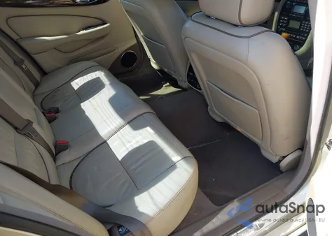 2008 Jaguar Xj Xj8 L z USA, uszkodzony, nr VIN SAJWA79B38SH20739